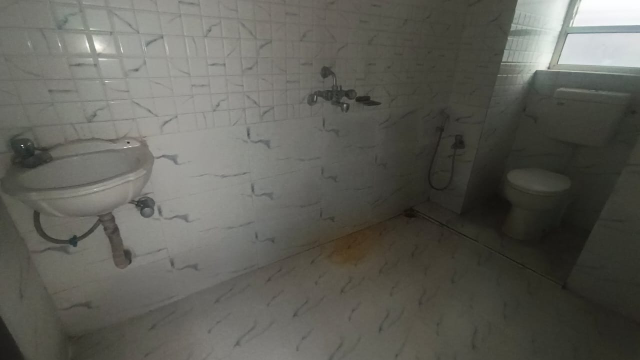 Unfurnished 3bhk in Zoo Road Tiniali, Guwahati, Assam, India for Rent